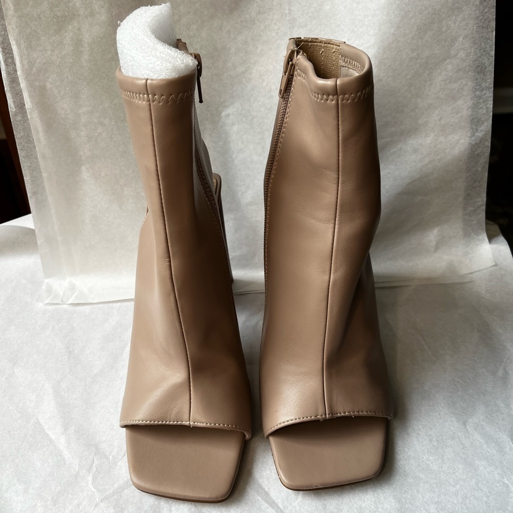 Steve Madden Transfer Block Heel Square Toe Booties Shoes - Picture 9 of 16